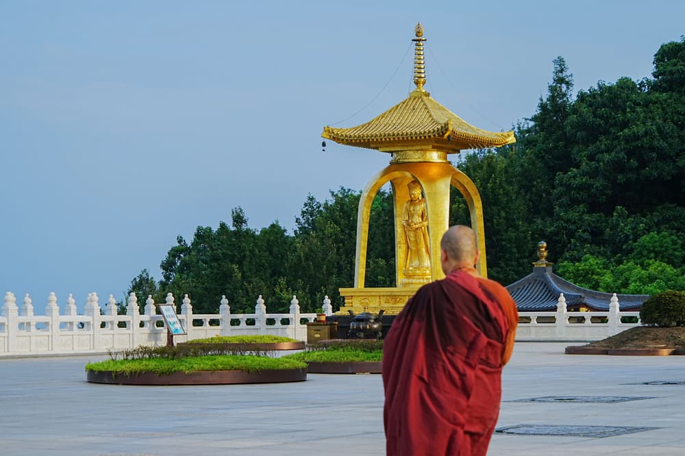 ����ֱ���ĵ����޵��ĸ���