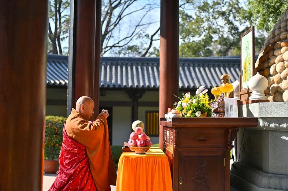 ���ֹ�۾���